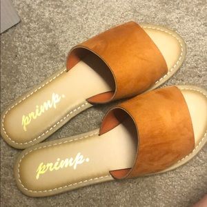 Primp slides size 9!